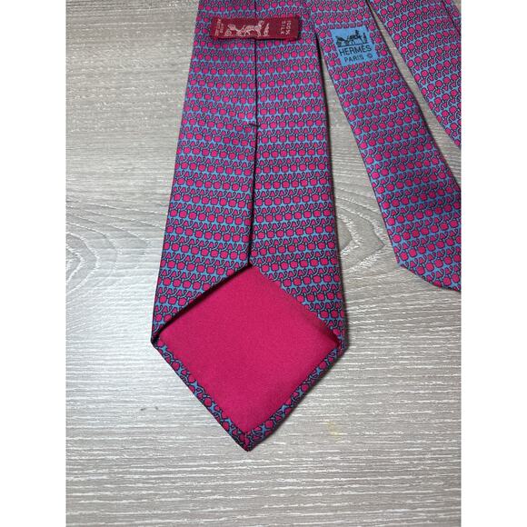 Hermes Paris Silk Tie 7157 FA- Pink Blue Link Geometric Pattern (Circa 2015) EUC - Picture 6 of 6